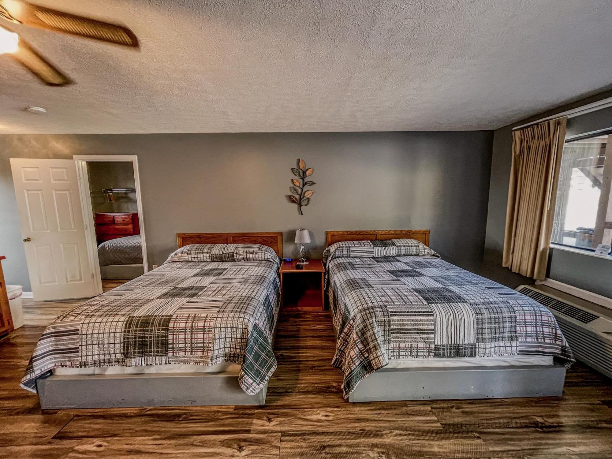 Timber Pointe Resort Jamestown Екстериор снимка