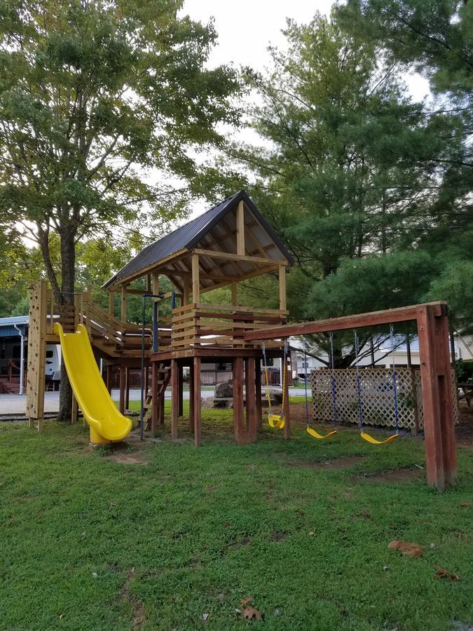 Timber Pointe Resort Jamestown Екстериор снимка