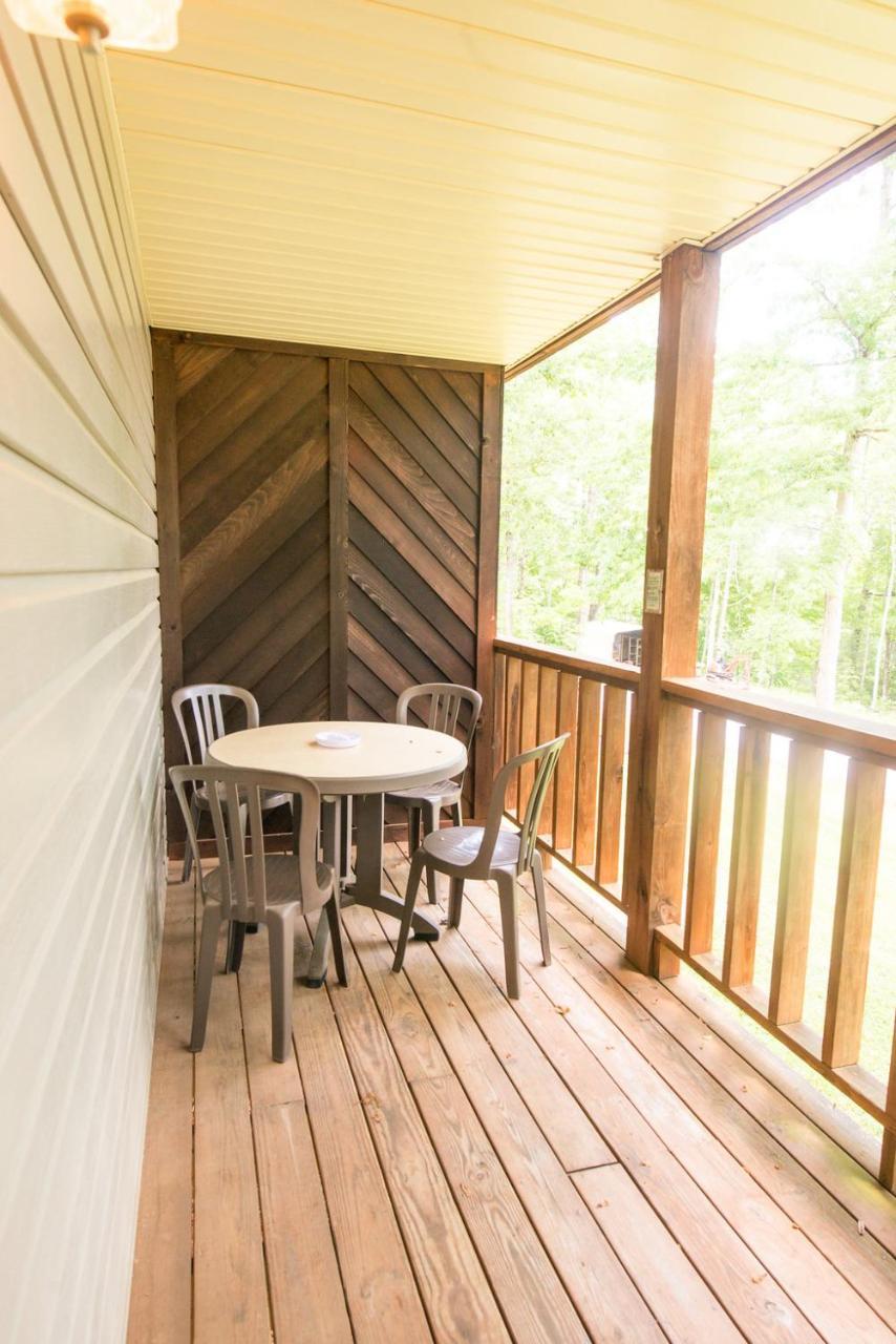 Timber Pointe Resort Jamestown Екстериор снимка